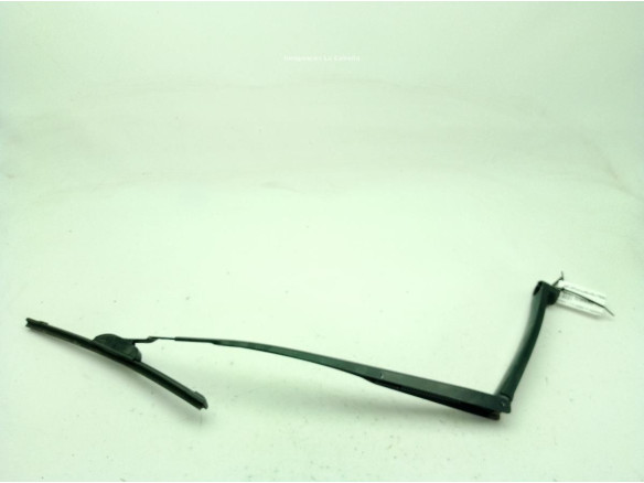 BRAZO LIMPIAPARABRISAS DEL DER HYUNDAI i30 (GD)|Desguaces La Cabaña