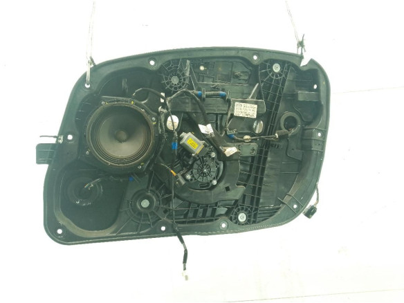82480A6010 ELEVALUNAS PUERTA LAT DEL DER HYUNDAI i30 (GD)|Desguaces La Cabaña
