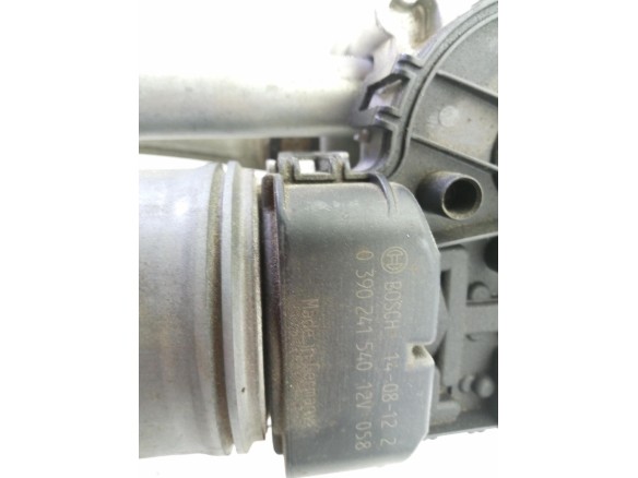 0390241540 MOTOR LIMPIAPARABRISAS DEL PEUGEOT 208 |Desguaces La Cabaña