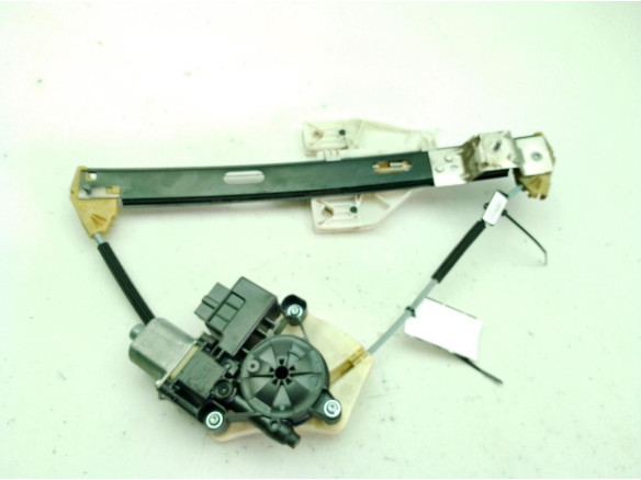 5Q0959812A ELEVALUNAS PUERTA LAT TRA DER SEAT LEON (5F1)|Desguaces La Cabaña