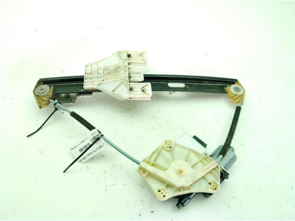 5Q0959812A ELEVALUNAS PUERTA LAT TRA DER SEAT LEON (5F1)|Desguaces La Cabaña