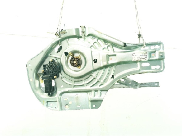 824702E010 ELEVALUNAS PUERTA LAT DEL IZQ HYUNDAI TUCSON (JM)|Desguaces La Cabaña
