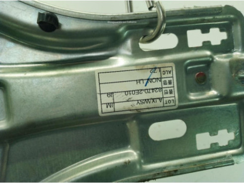 824702E010 ELEVALUNAS PUERTA LAT DEL IZQ HYUNDAI TUCSON (JM)|Desguaces La Cabaña