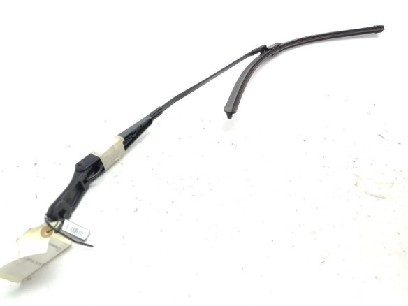 9683098980 BRAZO LIMPIAPARABRISAS DEL DER PEUGEOT 5008|Desguaces La Cabaña