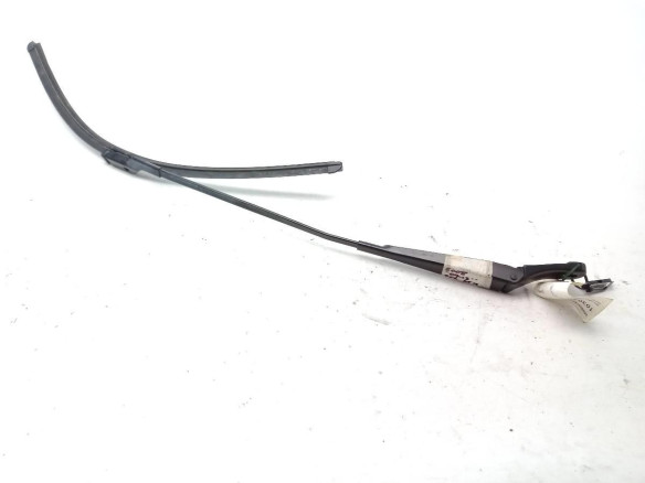 9683098980 BRAZO LIMPIAPARABRISAS DEL DER PEUGEOT 5008|Desguaces La Cabaña