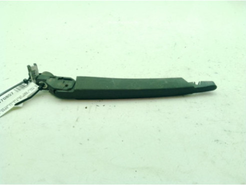 BRAZO LIMPIAPARABRISAS TRA PORTÓN PEUGEOT 5008|Desguaces La Cabaña
