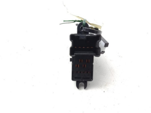 MANDO ELEVALUNAS PUERTA LATERAL TRASERO IZQUIERDO|Desguaces La Cabaña 2