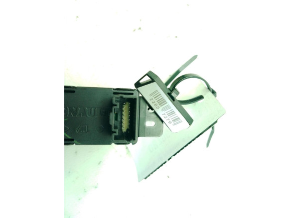 INTERRUPTOR FRENO MANO ELECTRICO RENAULT MEGANE IV (B9A/M_)|Desguaces La Cabaña