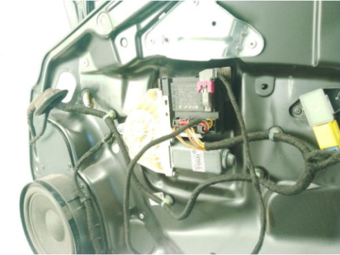 3C1837462L ELEVALUNAS PUERTA LAT DEL DER VW PASSAT (3C2)|Desguaces La Cabaña