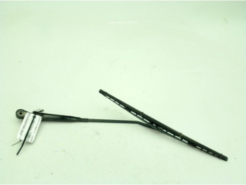 A4909 BRAZO LIMPIAPARABRISAS TRA PORTÓN OPEL MONTEREY B (M98)|Desguaces La Cabaña