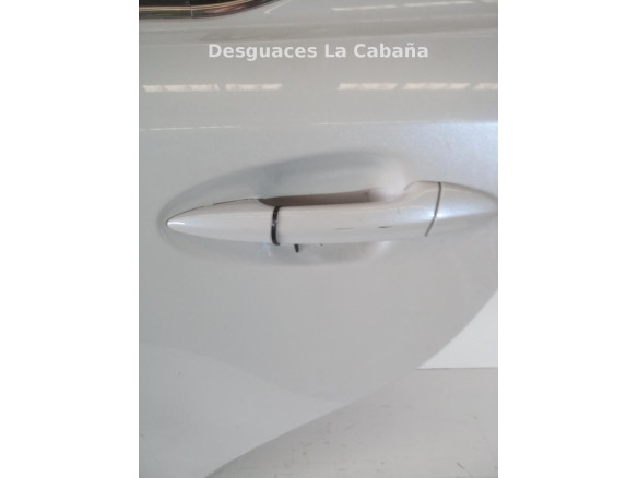 PUERTA LAT TRA IZQ LEXUS IS II (_E2_) |Desguaces La Cabaña