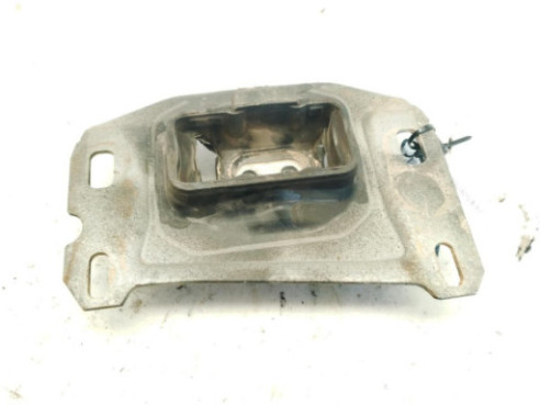 9673768480 SOPORTE MOTOR IZQ PEUGEOT 5008 II|Desguaces La Cabaña