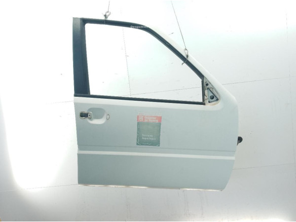 PUERTA LAT DEL DER NISSAN TERRANO II (R20)|Desguaces La Cabaña