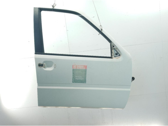 PUERTA LAT DEL DER NISSAN TERRANO II (R20)|Desguaces La Cabaña