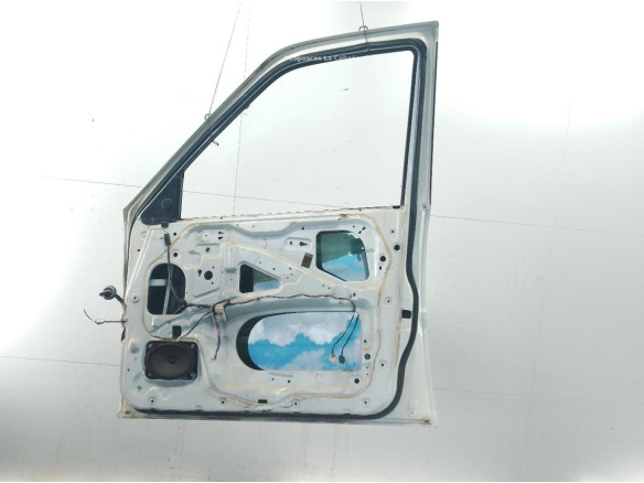 PUERTA LAT DEL DER NISSAN TERRANO II (R20)|Desguaces La Cabaña