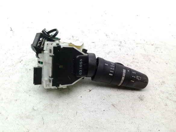 6310SN MANDO LIMPIAPARABRISAS NISSAN NOTE (E11, NE11)|Desguaces La Cabaña