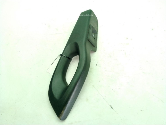 93452322 MANDO ELEVALUNAS PUERTA LAT DEL DER OPEL VIVARO B Furgón (X82)|Desguaces La Cabaña
