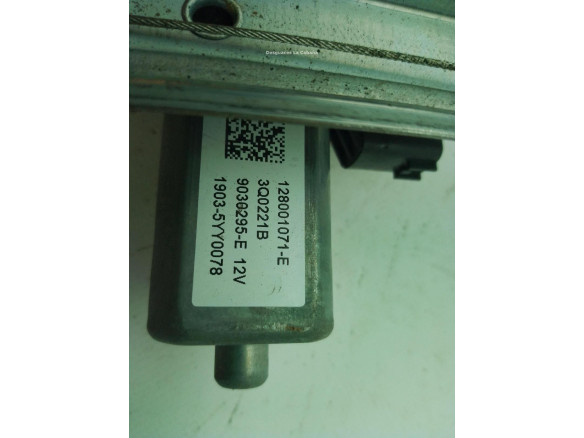 807205569R ELEVALUNAS PUERTA LAT DEL DER RENAULT CLIO IV (BH_)|Desguaces La Cabaña