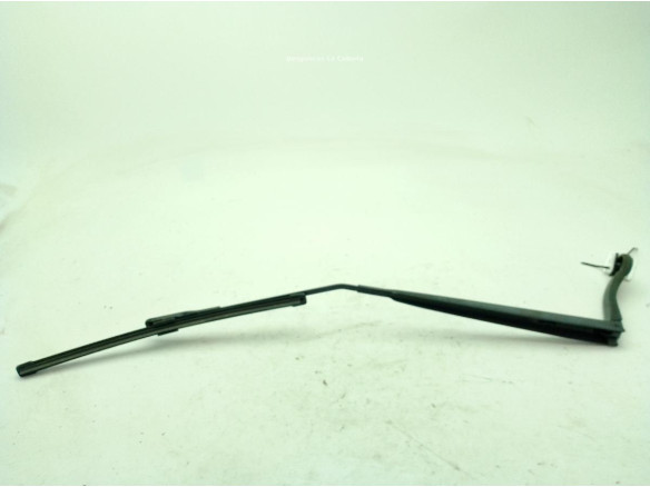 BRAZO LIMPIAPARABRISAS DEL DER NISSAN QASHQAI / QASHQAI +2 I (J10, JJ10)|Desguaces La Cabaña