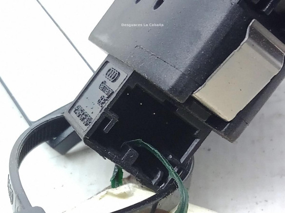 INTERRUPTOR BLOQUEO PUERTAS AUDI Q7 (4LB)|Desguaces La Cabaña