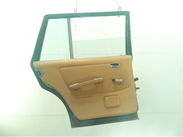 PUERTA LAT TRA IZQ MERCEDES BENZ SEDÁN (W123)|Desguaces La Cabaña