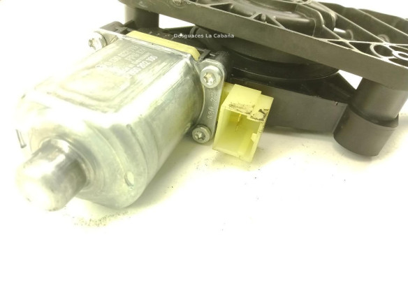 3V0837462A ELEVALUNAS PUERTA LAT DEL DER SKODA SUPERB III Ranchera familiar (3V5) |Desguaces La Cabaña