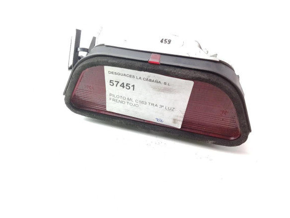 A1638200156 TERCERA LUZ DE FRENO MERCEDES BENZ CLASE M (W163)|Desguaces La Cabaña