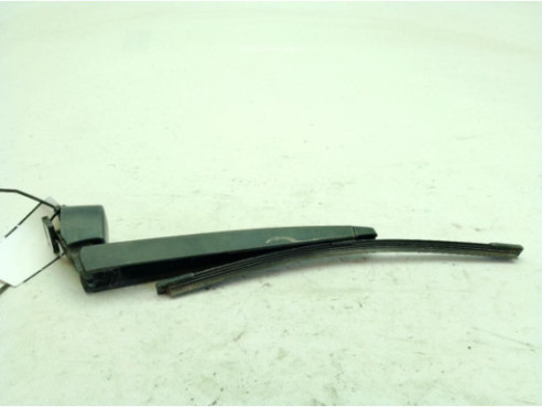 6R6955707B BRAZO LIMPIAPARABRISAS TRA PORTÓN VW GOLF VII (5G1, BQ1, BE1, BE2)|Desguaces La Cabaña