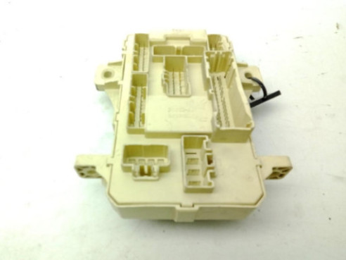 CAJA FUSIBLES INTERIOR (BSI)|Desguaces La Cabaña 2