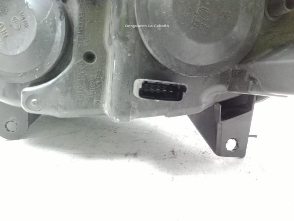 7701056126 FARO DERECHO RENAULT SCÉNIC II (JM0/1_)|Desguaces La Cabaña