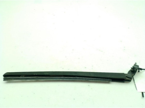 8E9955407C BRAZO LIMPIAPARABRISAS TRA PORTÓN AUDI A3 (8P1)|Desguaces La Cabaña