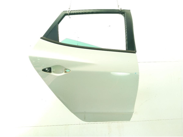 770032S050 PUERTA LAT TRA DER HYUNDAI ix35 (LM, EL, ELH)|Desguaces La Cabaña