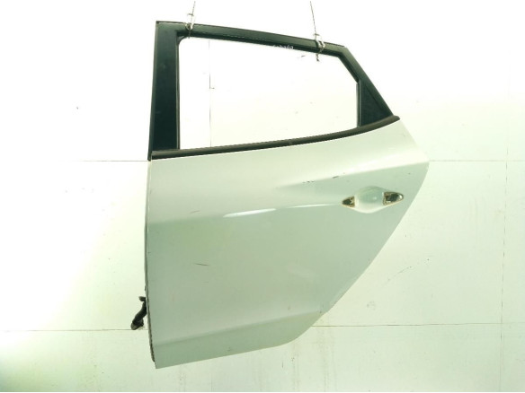 770032S040 PUERTA LAT TRA IZQ HYUNDAI ix35 (LM, EL, ELH)|Desguaces La Cabaña