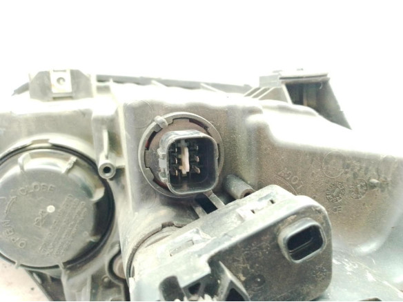 921012Y000 FARO IZQUIERDO HYUNDAI ix35 (LM, EL, ELH)|Desguaces La Cabaña