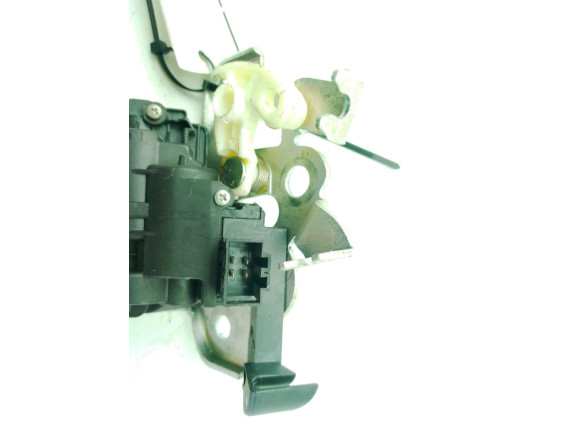 8R0827505A CERRADURA PORTON / TAPA MALETA AUDI A3 (8P1)|Desguaces La Cabaña