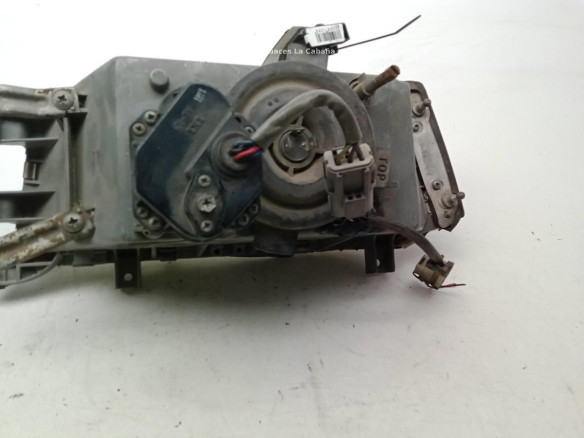 FARO DERECHO NISSAN BLUEBIRD (910)|Desguaces La Cabaña