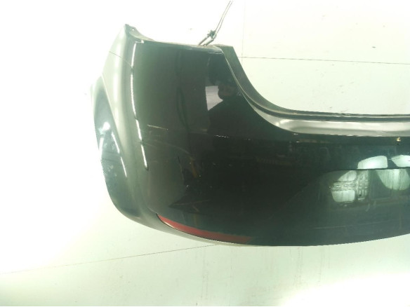 1P0807421  GRU PARAGOLPES TRA SEAT LEON (1P1)|Desguaces La Cabaña