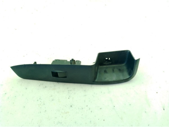 MANDO ELEVALUNAS PUERTA LAT DEL DER MITSUBISHI OUTLANDER II (CW_W)|Desguaces La Cabaña