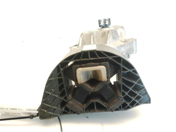 112329452R SOPORTE MOTOR DER DACIA SANDERO III|Desguaces La Cabaña