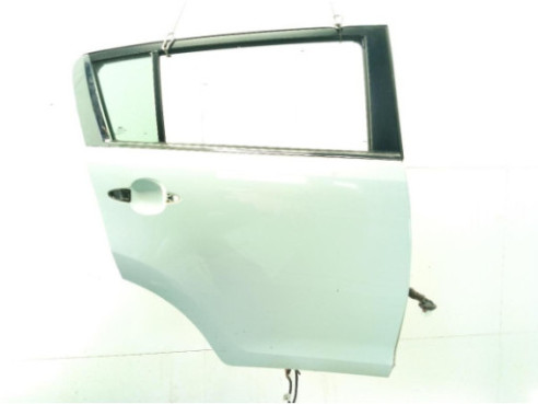 770043W000 PUERTA LAT TRA DER KIA SPORTAGE (SL)|Desguaces La Cabaña