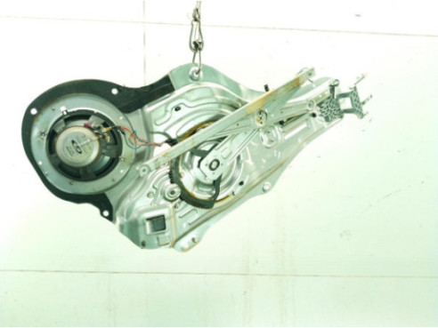 824813U000 ELEVALUNAS PUERTA LAT DEL DER KIA SPORTAGE (SL)|Desguaces La Cabaña