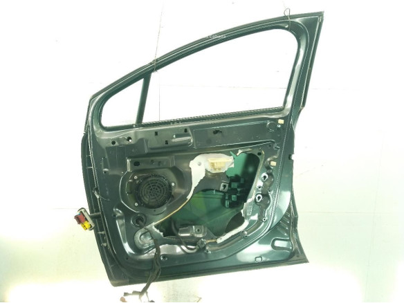 9004AV PUERTA LAT DEL DER PEUGEOT 5008|Desguaces La Cabaña