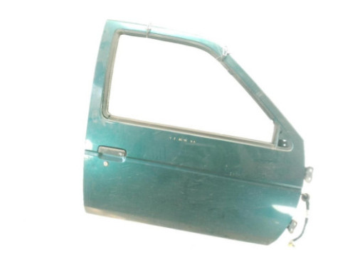 PUERTA LAT DEL DER NISSAN TERRANO I (WD21)|Desguaces La Cabaña