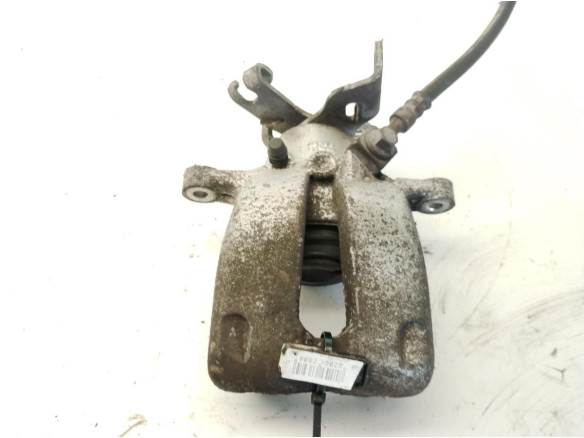 13390033 PINZA TRA IZQ OPEL INSIGNIA A Sports Tourer (G09)|Desguaces La Cabaña