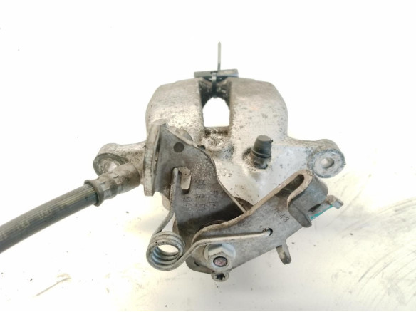 13390033 PINZA TRA IZQ OPEL INSIGNIA A Sports Tourer (G09)|Desguaces La Cabaña