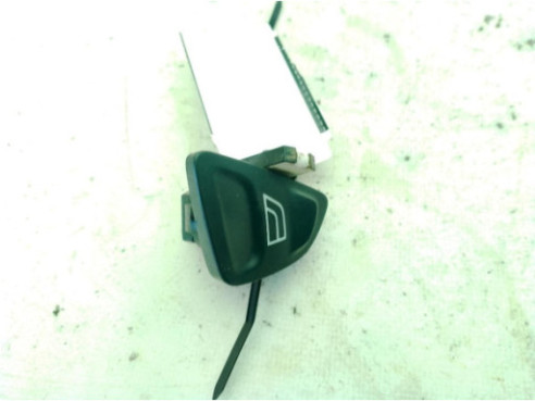 MANDO ELEVALUNAS PUERTA LAT DEL IZQ FORD KA (RU8)|Desguaces La Cabaña