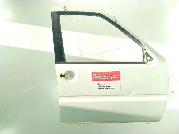 PUERTA LAT DEL DER NISSAN TERRANO II (R20)|Desguaces La Cabaña