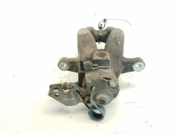 0000077368069 PINZA TRA DER FIAT TIPO Fastback (357_)|Desguaces La Cabaña