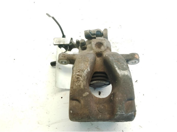 0000077368068 PINZA TRA IZQ FIAT TIPO Fastback (357_)|Desguaces La Cabaña