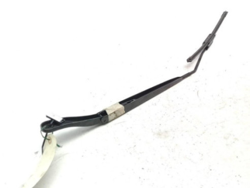 288860005R BRAZO LIMPIAPARABRISAS DEL DER RENAULT MEGANE III Fastback (BZ0_)|Desguaces La Cabaña
